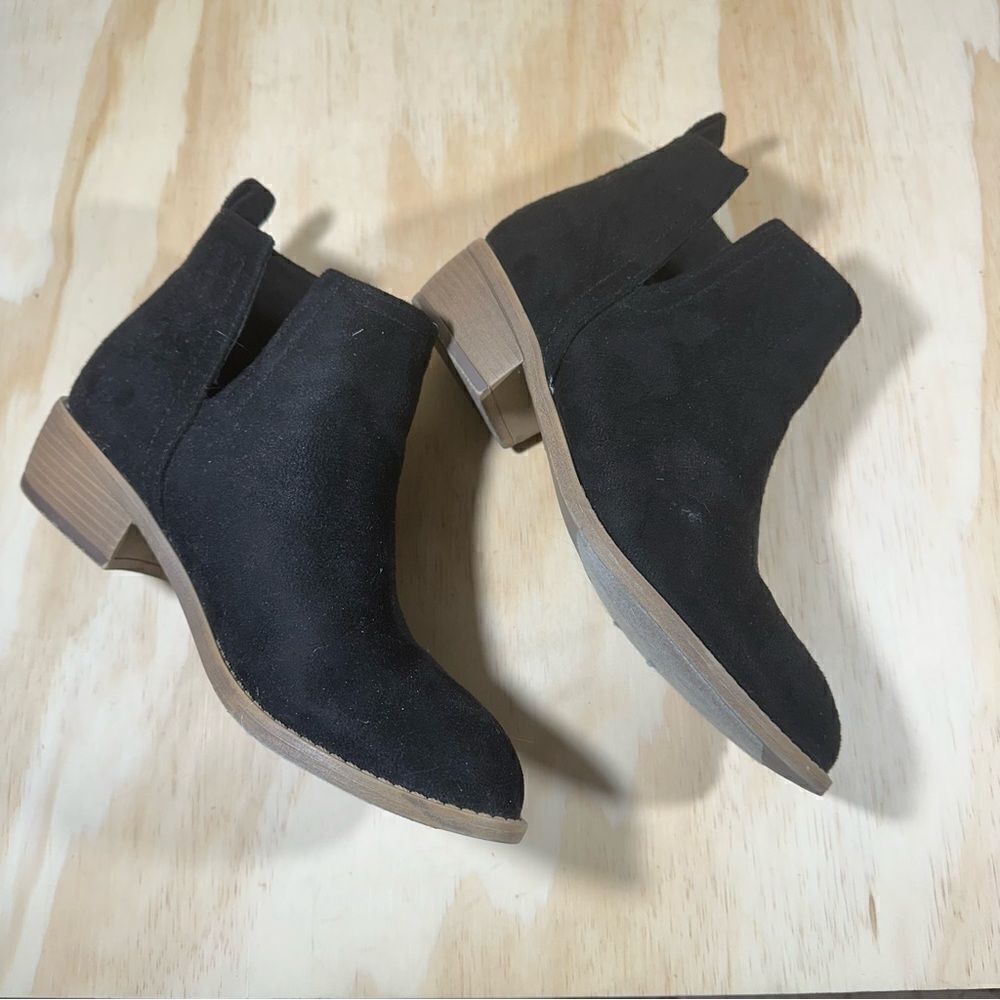 Black Suede Ankle Boots Women’s Size 7 - Picture 3 of 6